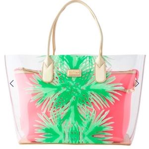 NWT Lilly Pulitzer Breezy Tote in Palm Place